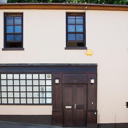Cosy Open Plan Harbourside Inn With Superking Beds, Wood Burning Stove And Bar Torquay Esterno foto