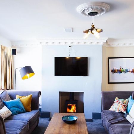 Cosy Open Plan Harbourside Inn With Superking Beds, Wood Burning Stove And Bar Torquay Esterno foto