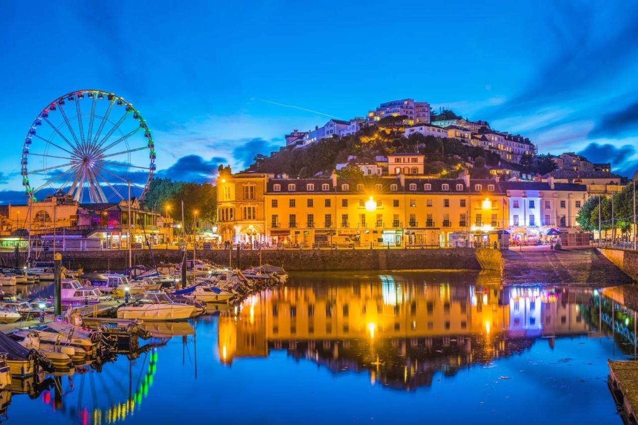Cosy Open Plan Harbourside Inn With Superking Beds, Wood Burning Stove And Bar Torquay Esterno foto
